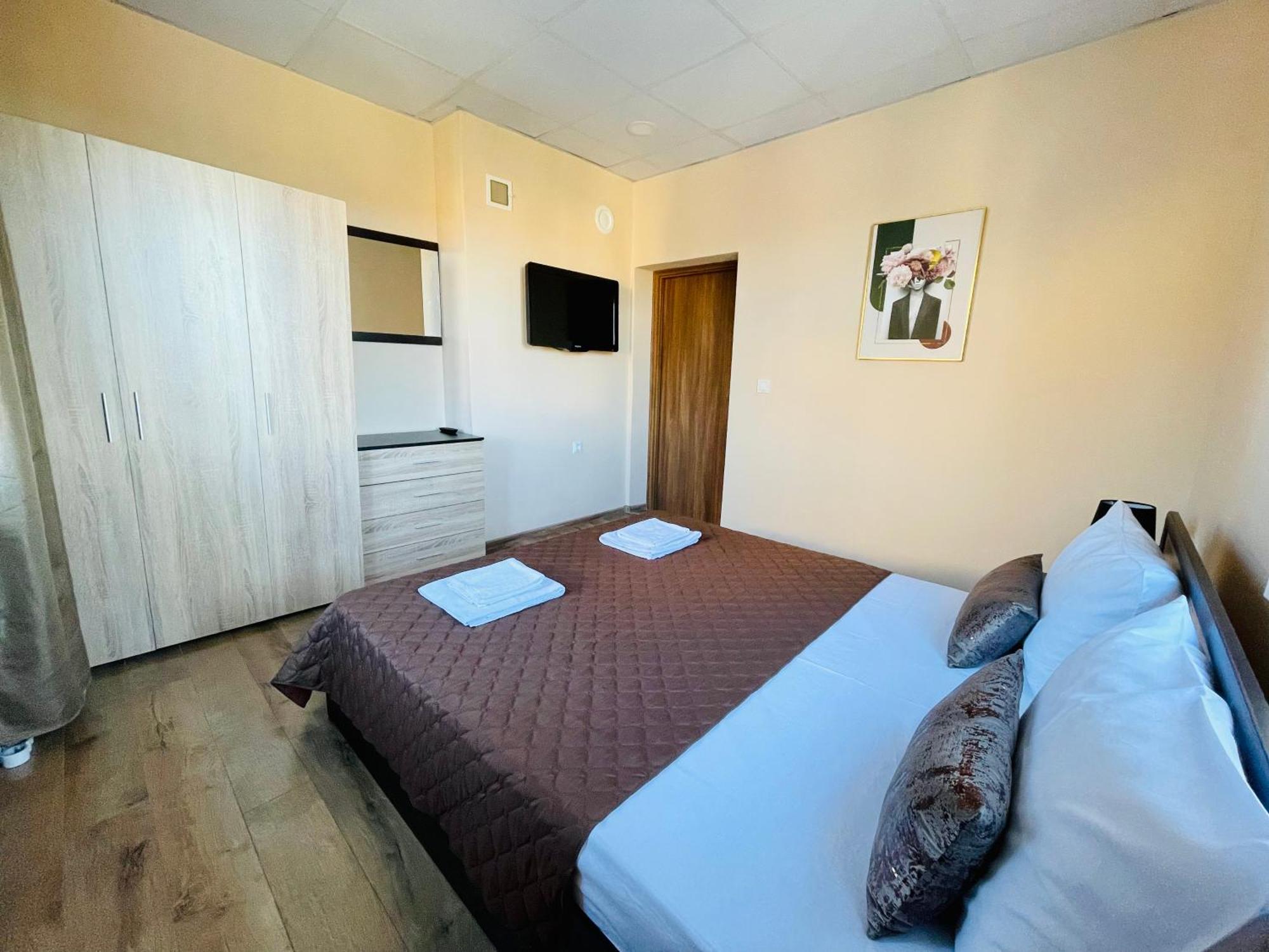 Forest Oasis Guest House Free Parking Сапарева-Баня Экстерьер фото